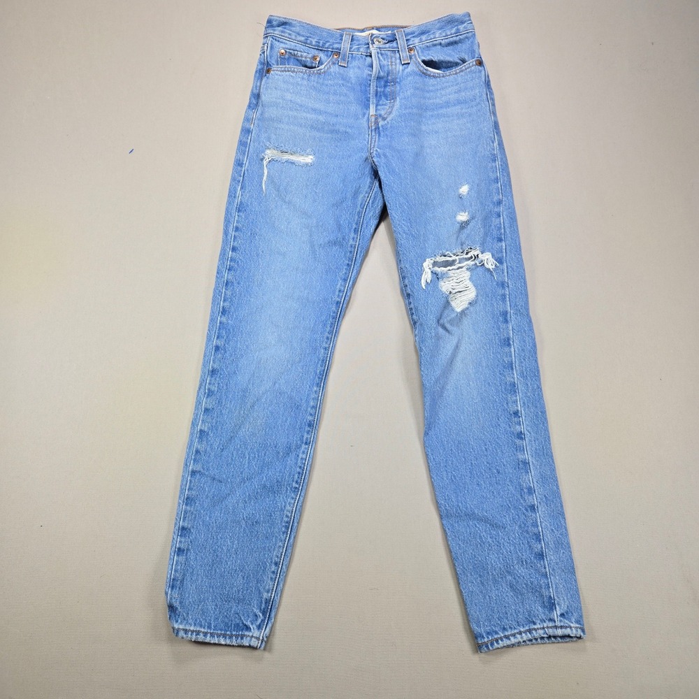 Levi Wedgie Jeans Distressed High Rise Tapered Light Wash Blue Womens 24